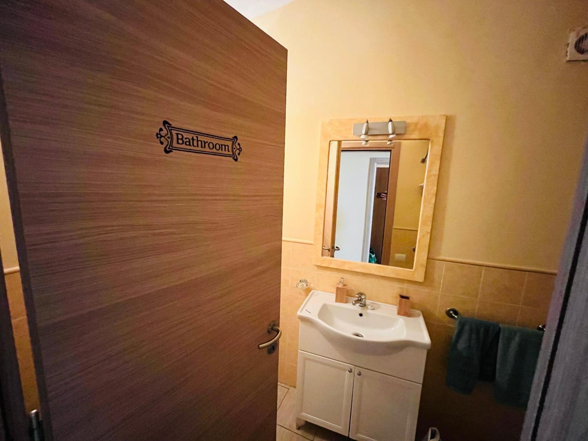 Cozy Apartment With Pool, Near Beach And Center Santa Maria Esterno foto